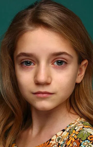 Фотография актёра Василиса Немцова