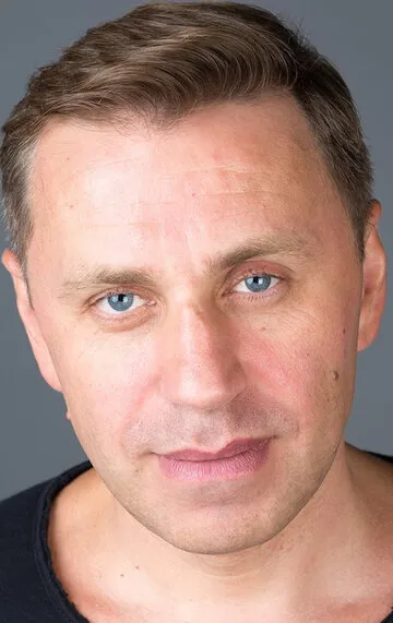 Фотография актёра Дмитрий Янышевский